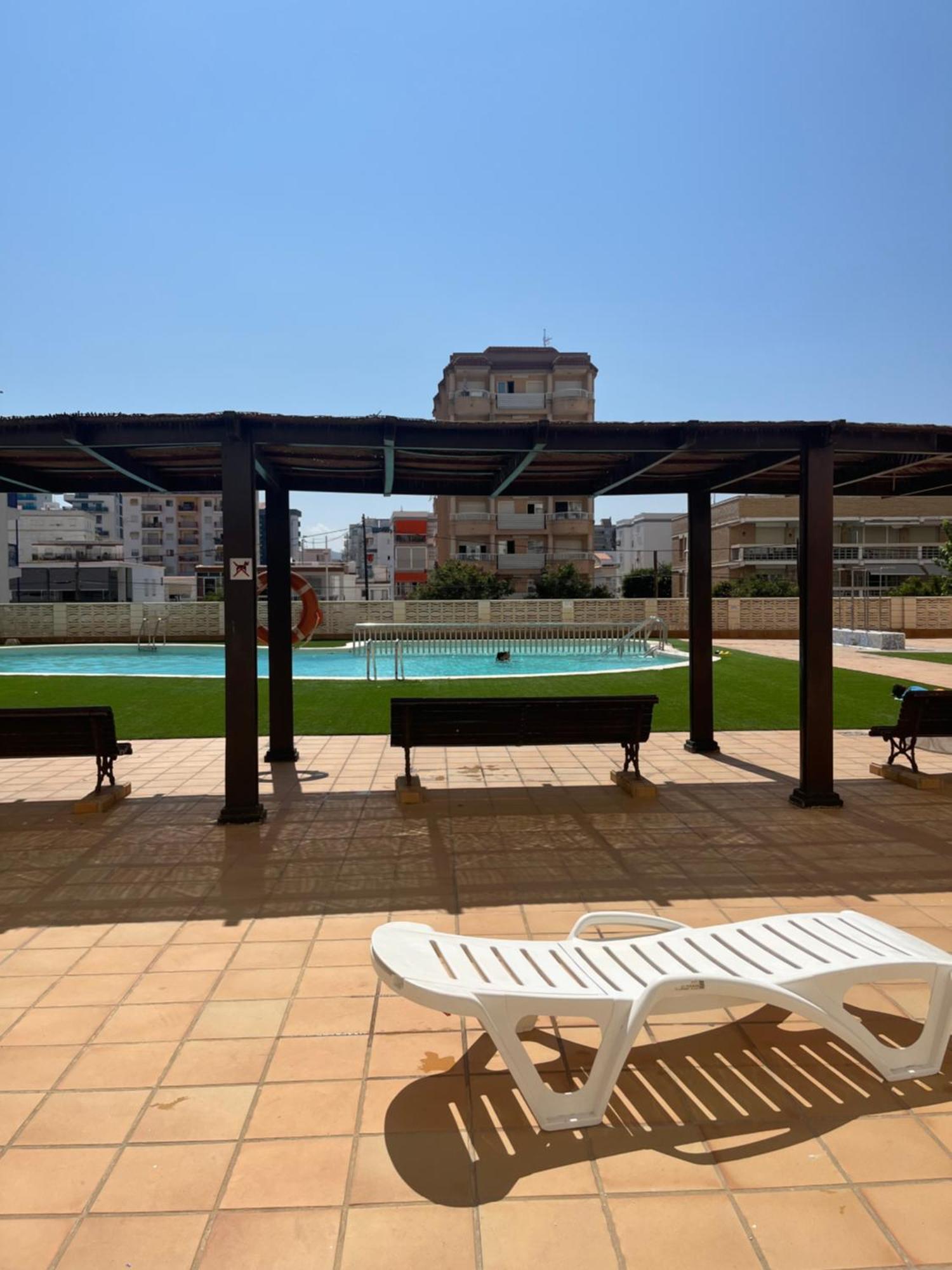 Apartamento 1ª Linea De Playa - Con Piscina Y Parking Playa de Gandia Экстерьер фото